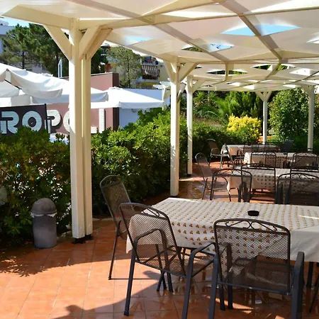 Akropoli Kryemëdhej