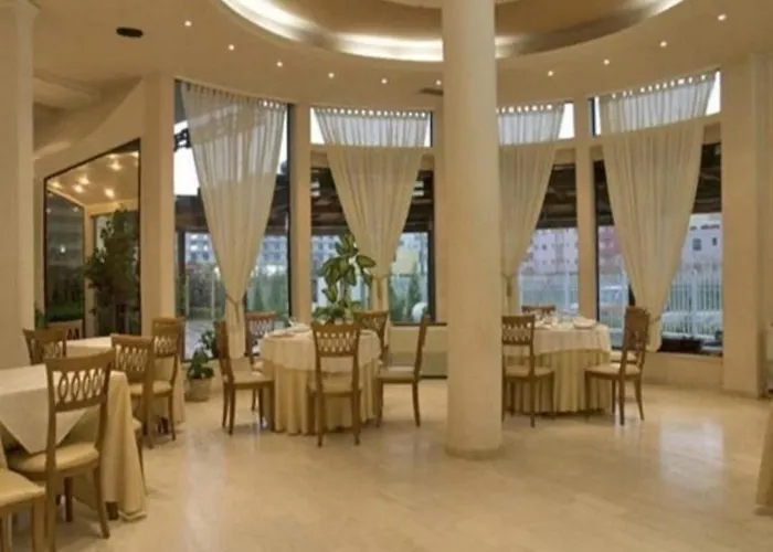 Hotel Akropoli Kryemëdhej