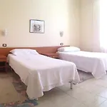 מלון Akropoli Kryemëdhej